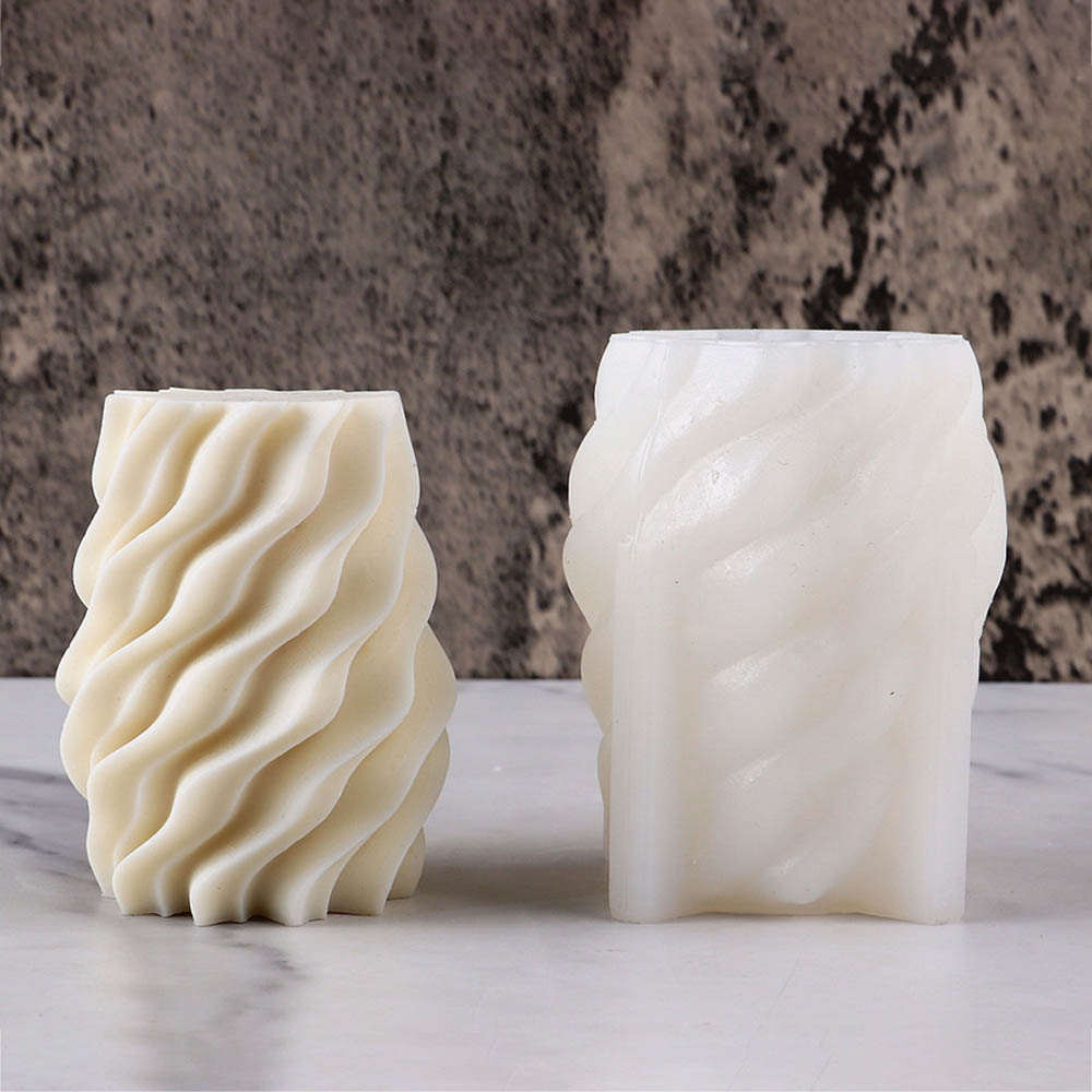 Resin Art Ocean - Irregular Waved Twirl Spiral Silicone Candle