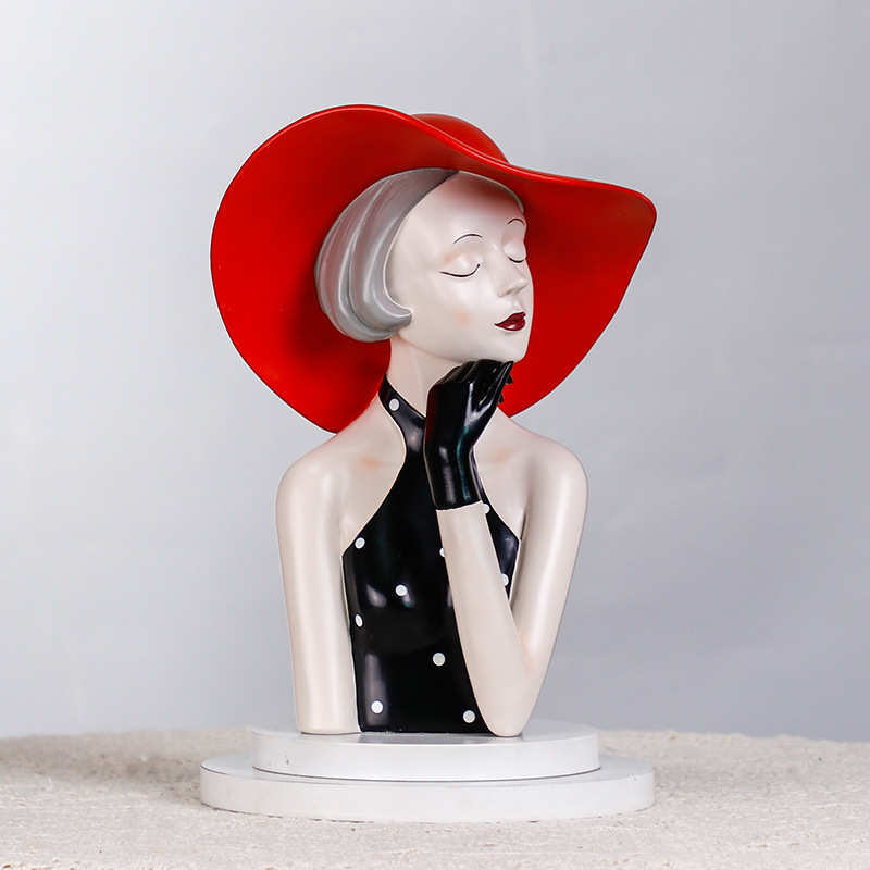 Instagram Style Girl Sculpture - Resin Art Instagram recension och pris