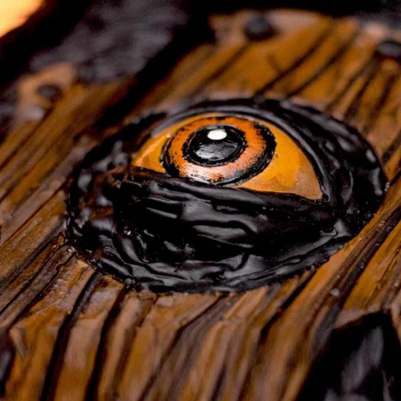Book Of The Damned Halloween D - Resin Art Book recension och pris